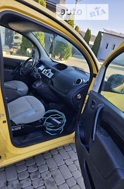 Вантажний фургон Renault Kangoo 2012 в Мукачевому