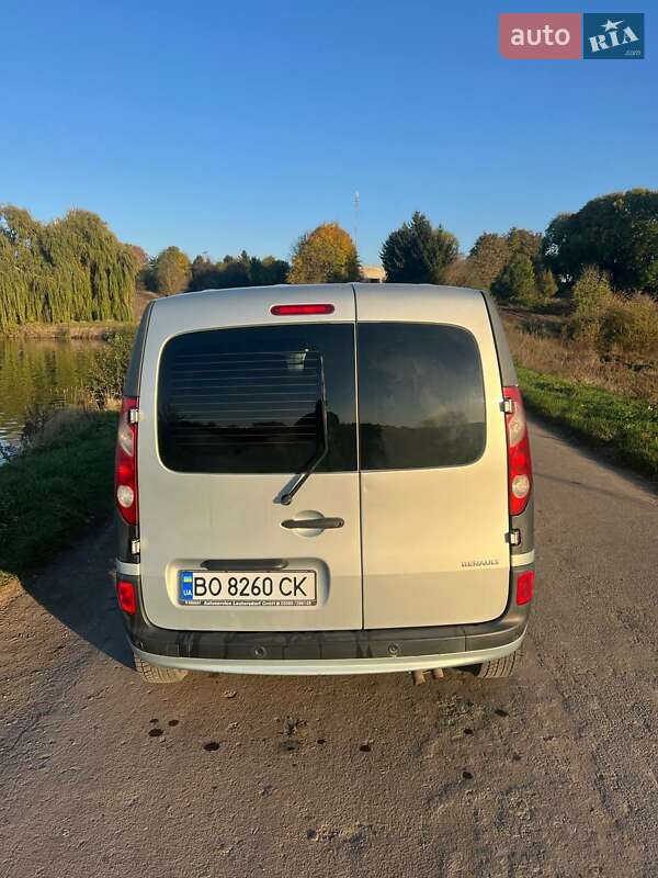 Мінівен Renault Kangoo 2010 в Тернополі