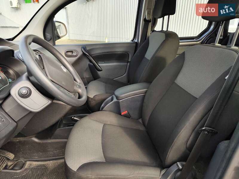 Минивэн Renault Kangoo 2018 в Киеве