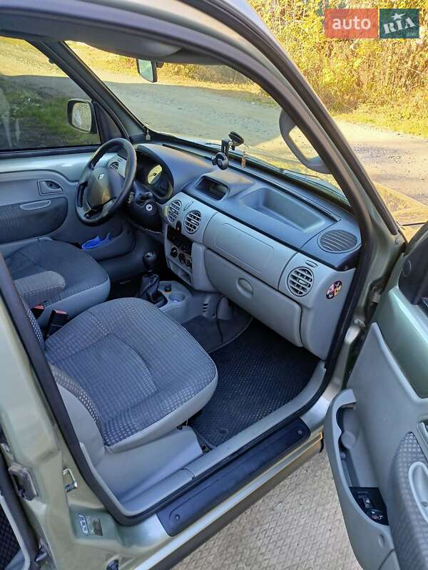 Минивэн Renault Kangoo 2006 в Сумах