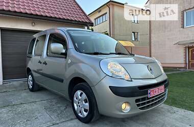 Мінівен Renault Kangoo 2011 в Івано-Франківську