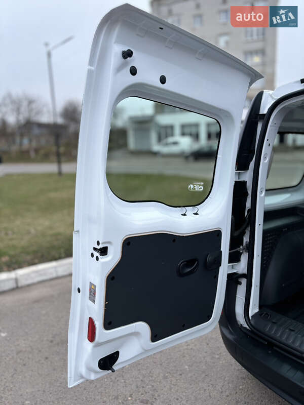 Минивэн Renault Kangoo 2019 в Дубно