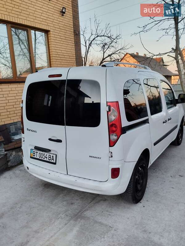 Минивэн Renault Kangoo 2010 в Городецком