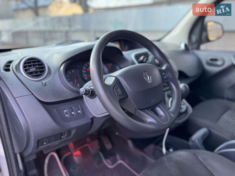 Минивэн Renault Kangoo 2016 в Киеве фото 17 Минивэн Renault Kangoo 2016 в Киеве
