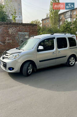 Мінівен Renault Kangoo 2013 в Чернівцях