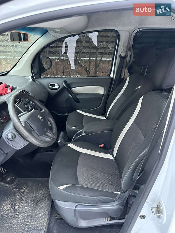 Минивэн Renault Kangoo 2015 в Киеве