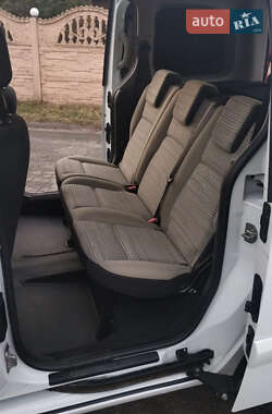 Минивэн Renault Kangoo 2012 в 