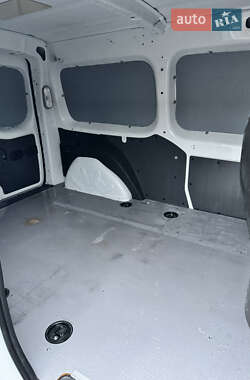 Грузовой фургон Renault Kangoo 2020 в 