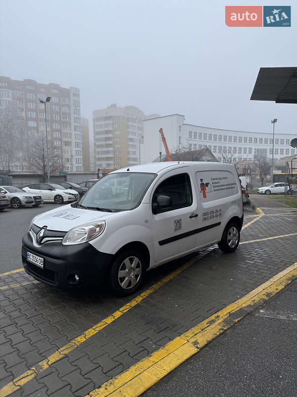 Грузовой фургон Renault Kangoo 2016 в Львове