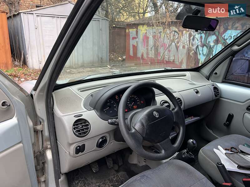 Минивэн Renault Kangoo 2003 в Киеве