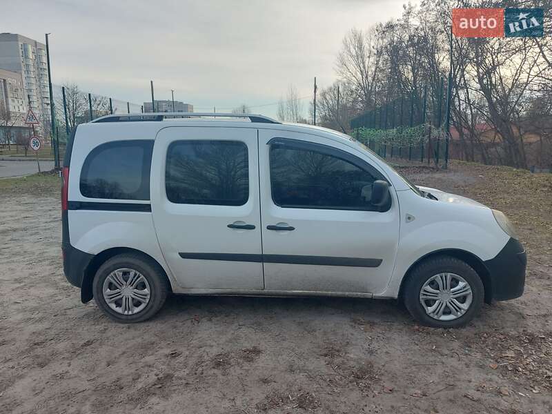 Мінівен Renault Kangoo 2008 в Дніпрі