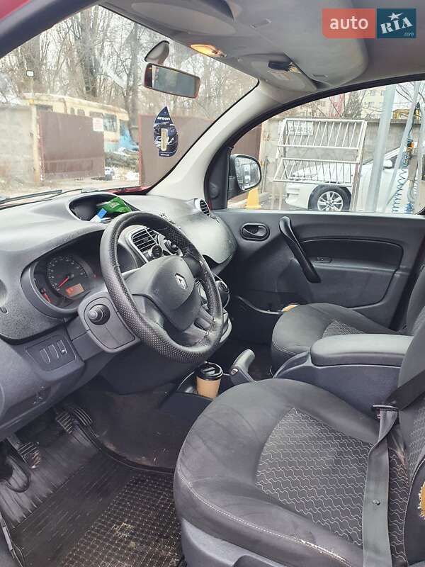 Минивэн Renault Kangoo 2014 в Киеве фото 9 Минивэн Renault Kangoo 2014 в Киеве