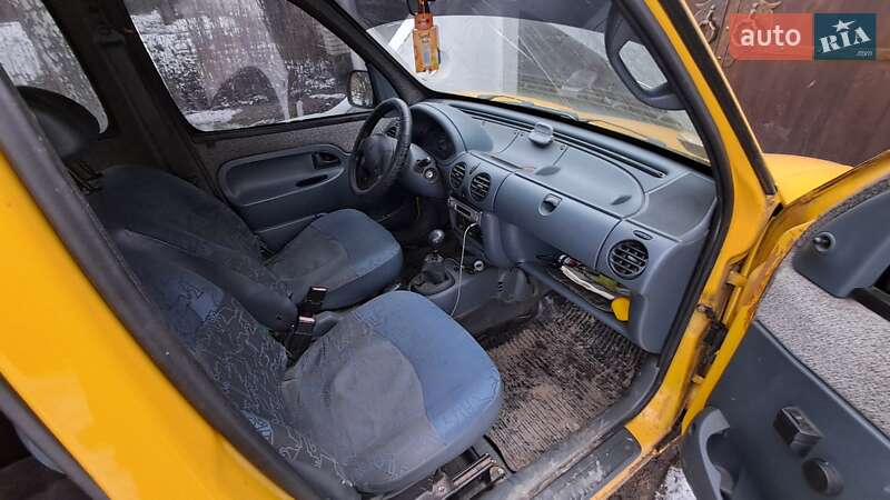 Минивэн Renault Kangoo 1999 в Верхней Сыроватке