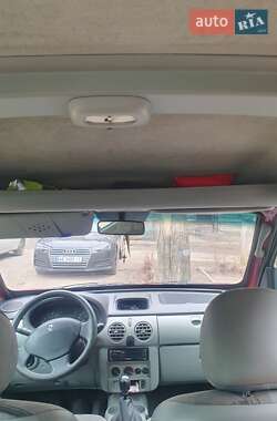 Минивэн Renault Kangoo 2006 в 