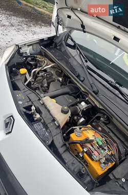Грузовой фургон Renault Kangoo 2013 в 