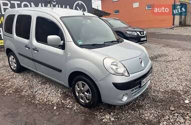 Мінівен Renault Kangoo 2010 в Ромнах