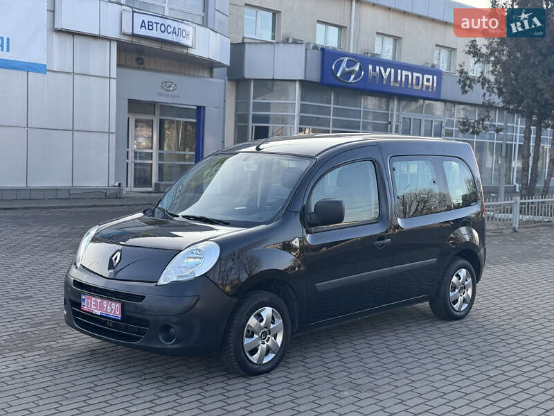 Минивэн Renault Kangoo 2013 в Ровно