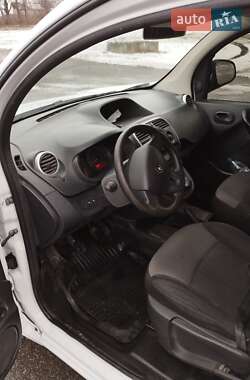 Грузовой фургон Renault Kangoo 2017 в 