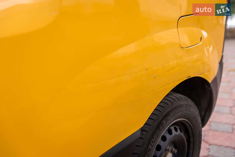 Грузовой фургон Renault Kangoo 2013 в Могилев-Подольске фото 2 Грузовой фургон Renault Kangoo 2013 в Могилев-Подольске