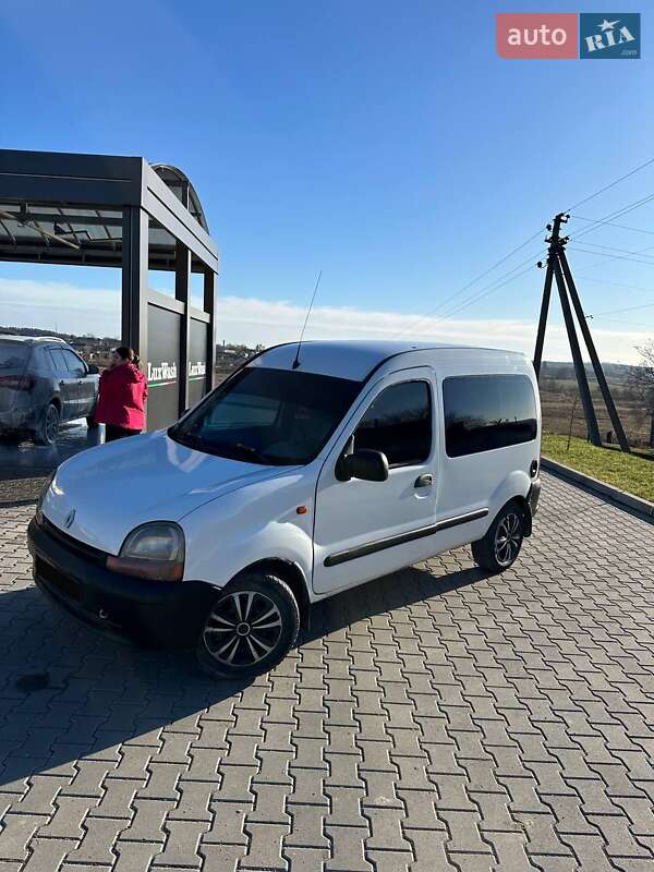 Минивэн Renault Kangoo 2000 в Шумске фото 11 Минивэн Renault Kangoo 2000 в Шумске