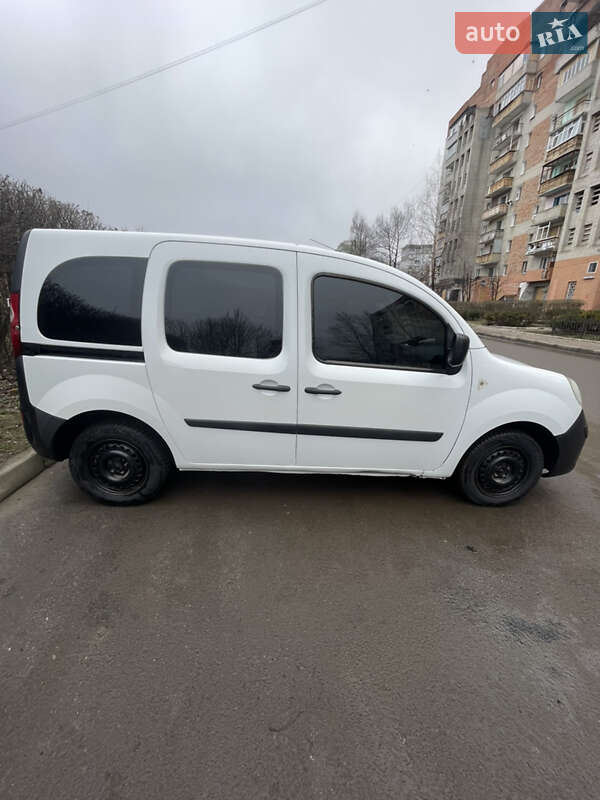 Минивэн Renault Kangoo 2010 в Сумах