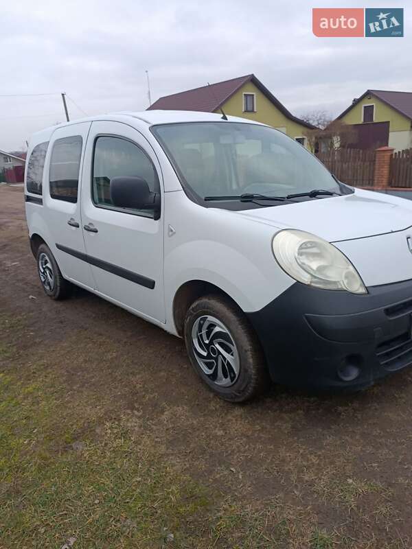 Мінівен Renault Kangoo 2008 в Нововолинську