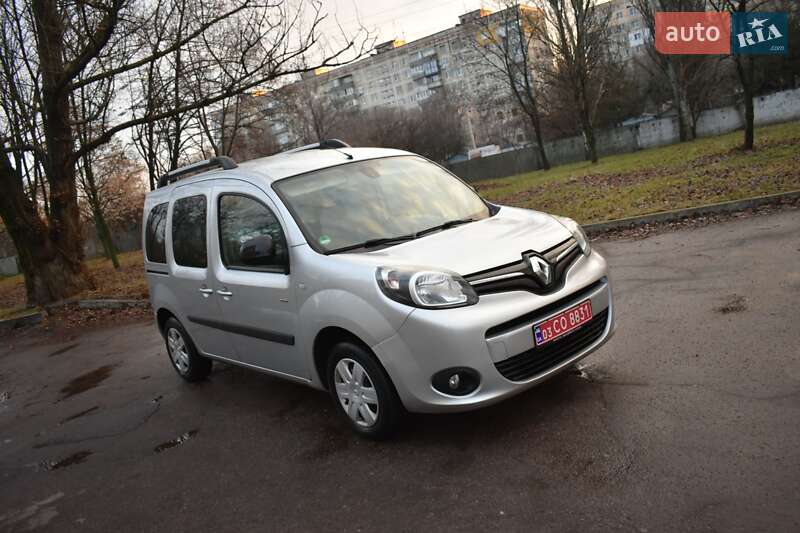 Мінівен Renault Kangoo 2015 в Дніпрі