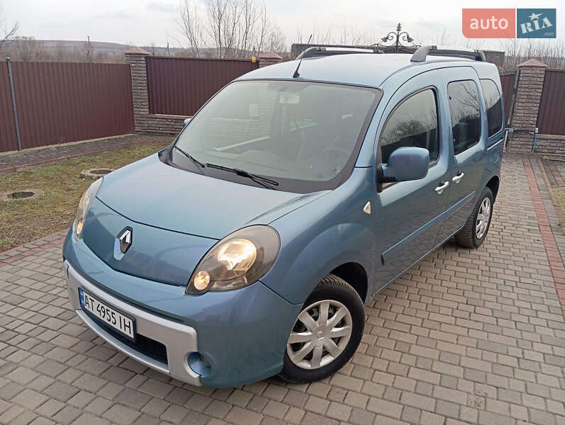 Минивэн Renault Kangoo 2011 в Калуше