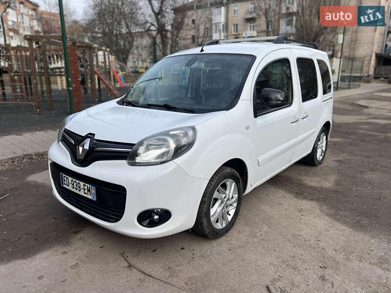 Минивэн Renault Kangoo 2014 в 