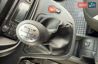 Мінівен Renault Kangoo 2015 в 