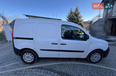 Вантажний фургон Renault Kangoo 2013 в Чернівцях