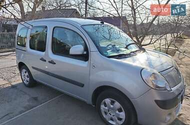 Минивэн Renault Kangoo 2013 в Килии