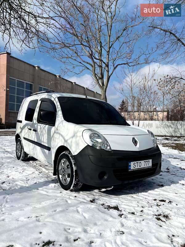 Грузовой фургон Renault Kangoo 2011 в Кременчуге