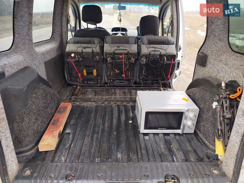 Минивэн Renault Kangoo 2012 в Лысянке