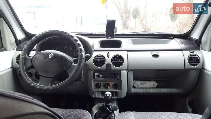 Минивэн Renault Kangoo 2004 в Звенигородке