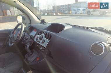 Вантажопасажирський фургон Renault Kangoo 2011 в Чернівцях