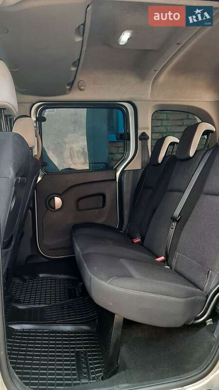 Минивэн Renault Kangoo 2011 в Бердичеве