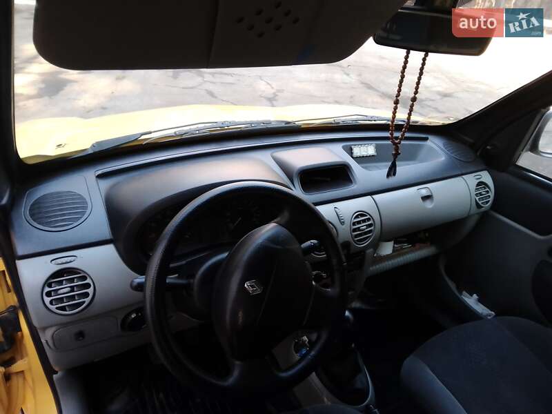 Минивэн Renault Kangoo 2008 в Краснограде фото 5 Минивэн Renault Kangoo 2008 в Краснограде
