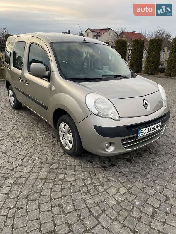 Мінівен Renault Kangoo 2010 в Львові