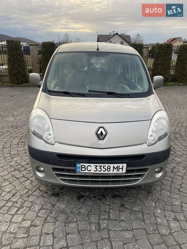 Мінівен Renault Kangoo 2010 в Львові