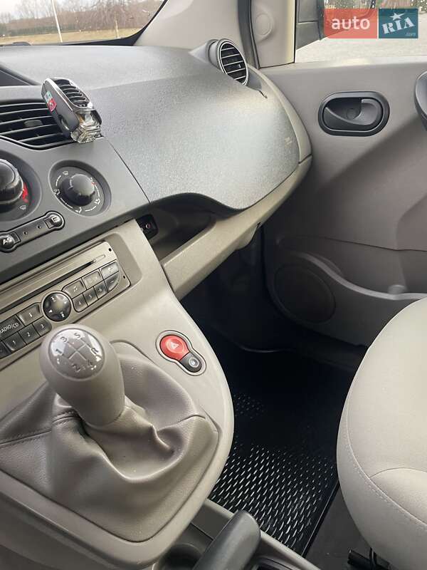 Мінівен Renault Kangoo 2010 в Львові