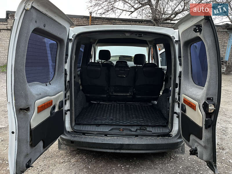 Минивэн Renault Kangoo 2008 в Кривом Роге