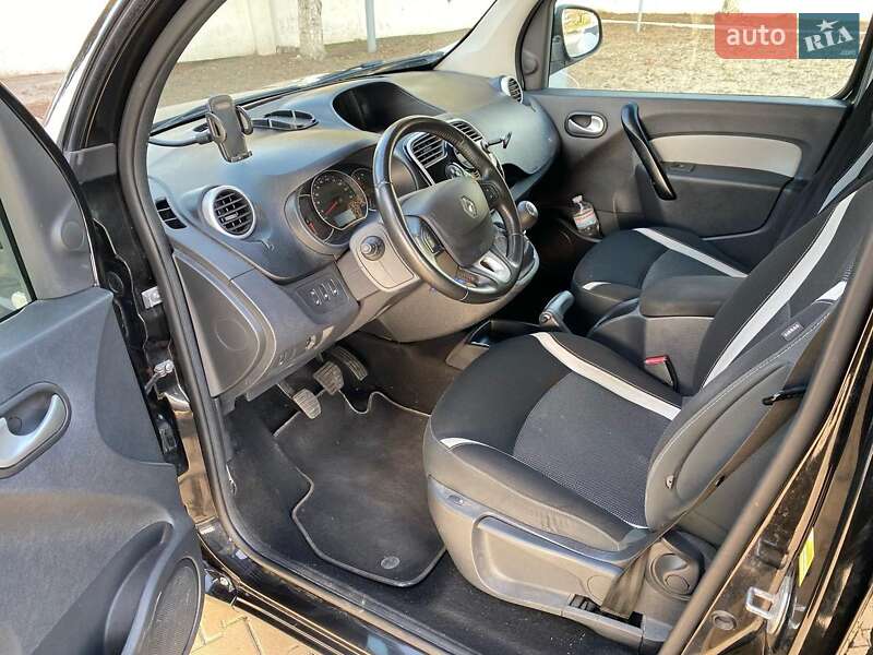 Минивэн Renault Kangoo 2015 в Арцизе