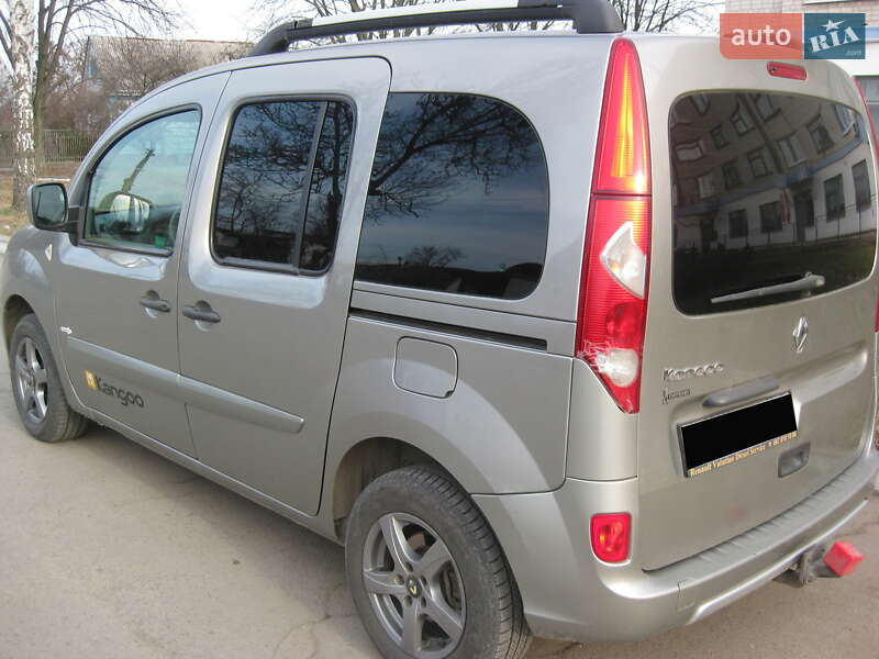 Минивэн Renault Kangoo 2011 в Звенигородке