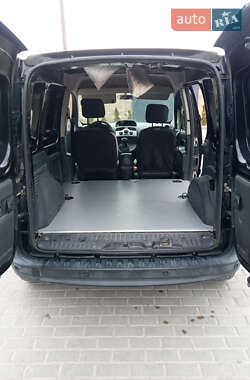 Грузовой фургон Renault Kangoo 2012 в 