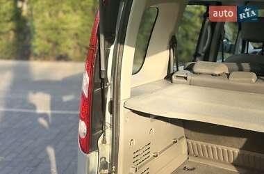 Минивэн Renault Kangoo 2009 в 