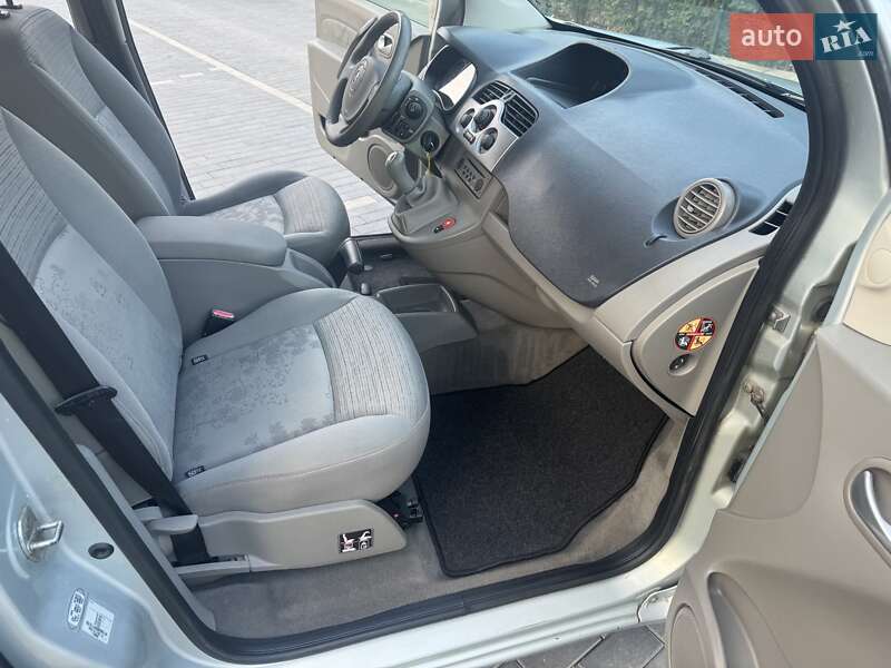 Минивэн Renault Kangoo 2009 в Шепетовке