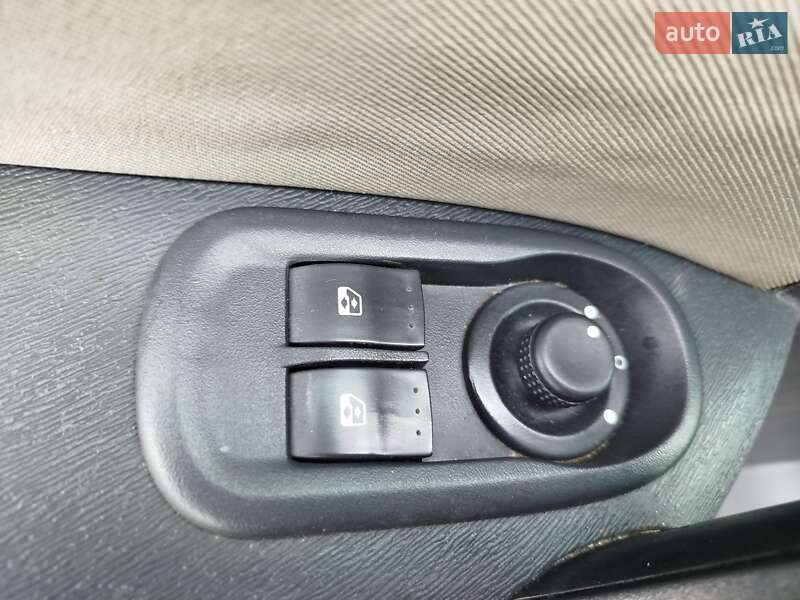 Мінівен Renault Kangoo 2011 в Рівному