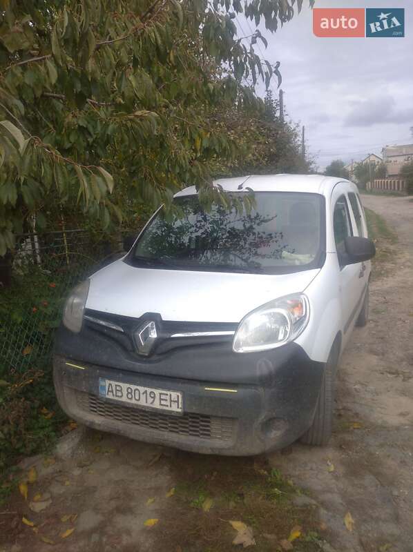 Минивэн Renault Kangoo 2015 в 