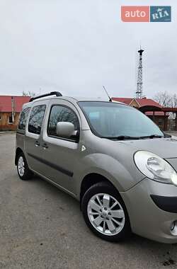 Минивэн Renault Kangoo 2011 в Хороле